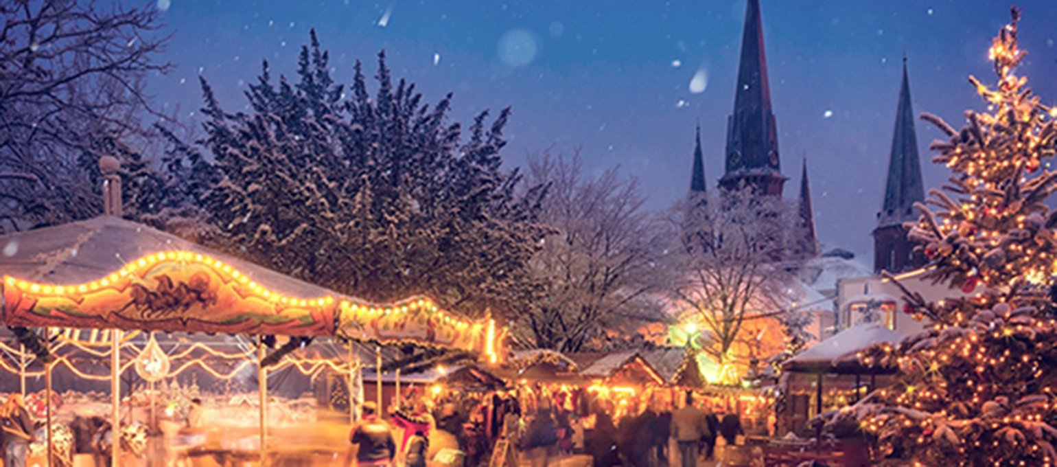 The World's Top 10 Christmas Markets by Send My Bag